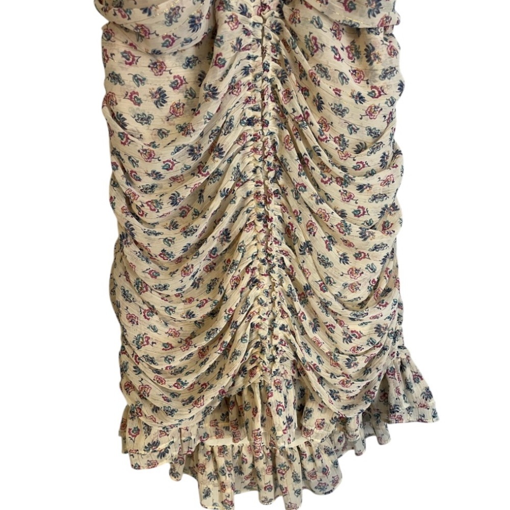 ZARA Summer Halter Cream Floral Dress
Love shack fancy inspired - Picture 7 of 15